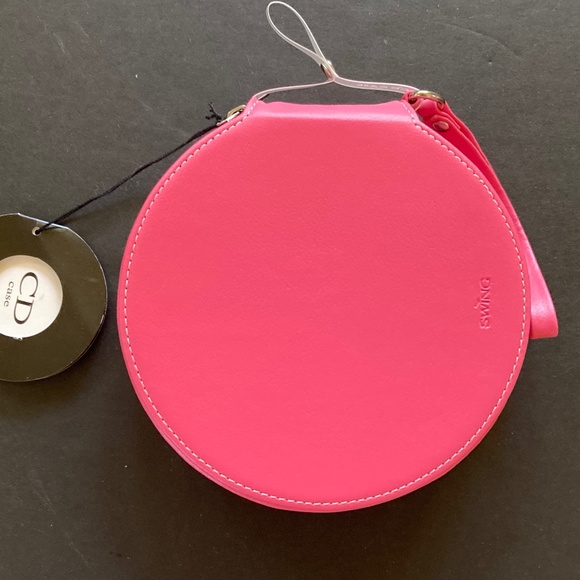 Swing Ltd. SOLO CD Case/Holds 20 CDs in Acid Free Protective Sleeves/Rose/NEW - Picture 2 of 3